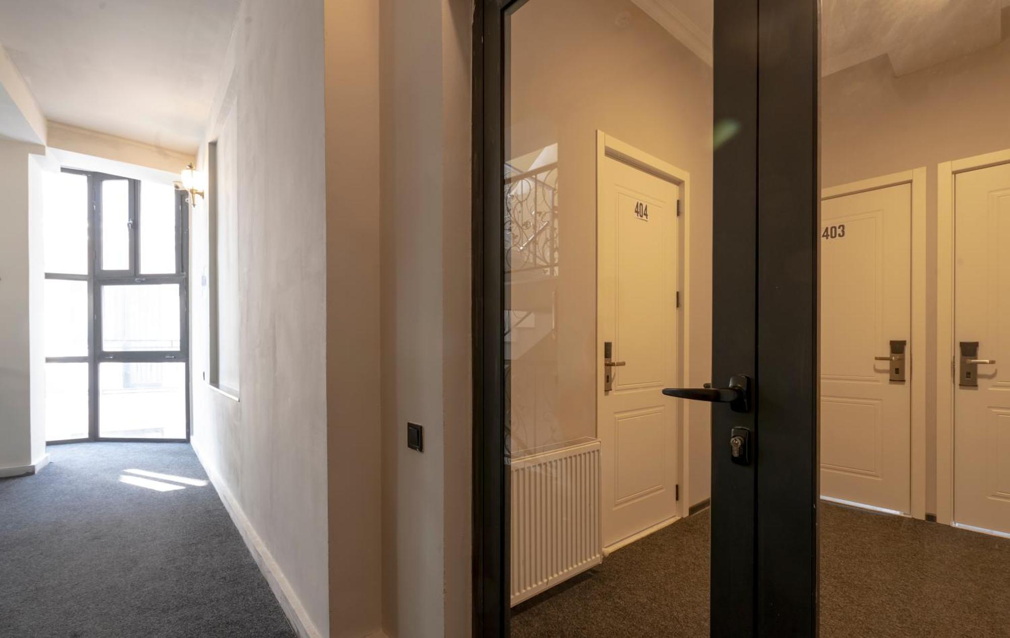 Hotel Piazza Tbilisi Eksteriør bilde