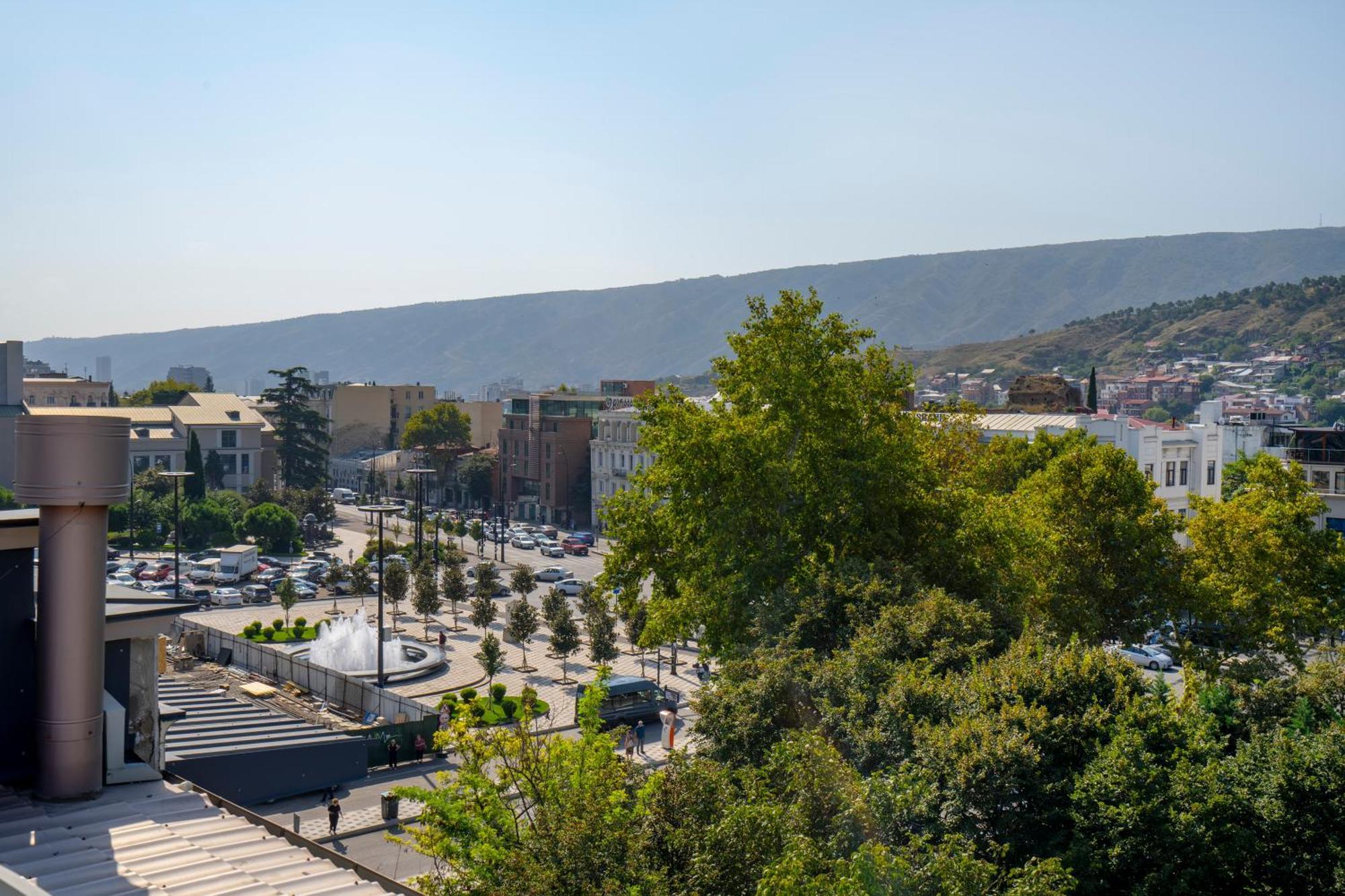 Hotel Piazza Tbilisi Eksteriør bilde