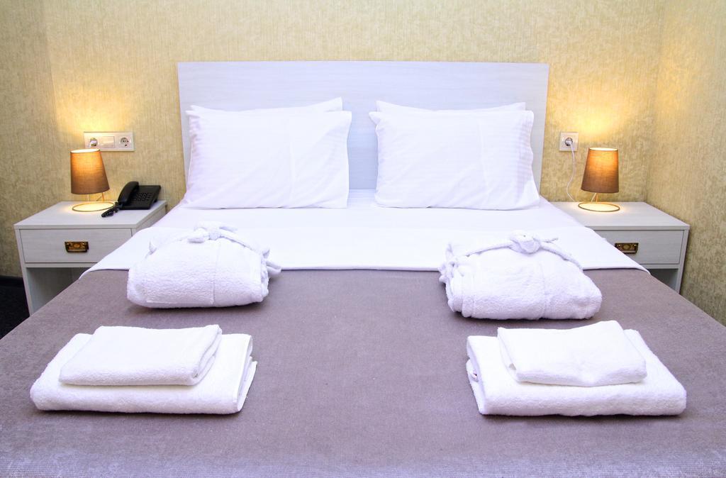 Hotel Piazza Tbilisi Eksteriør bilde