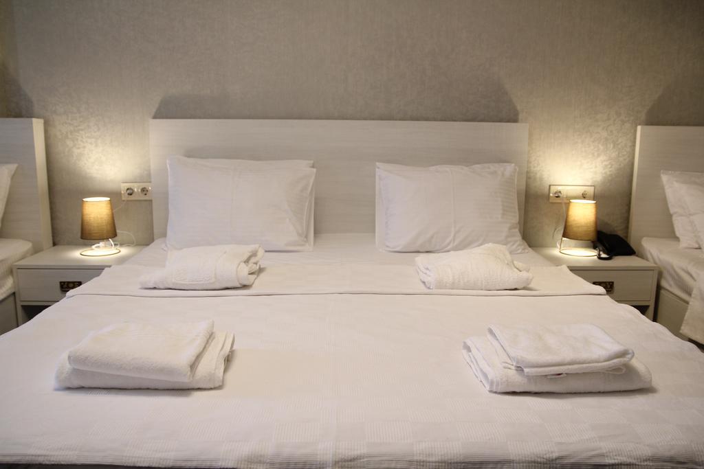 Hotel Piazza Tbilisi Eksteriør bilde