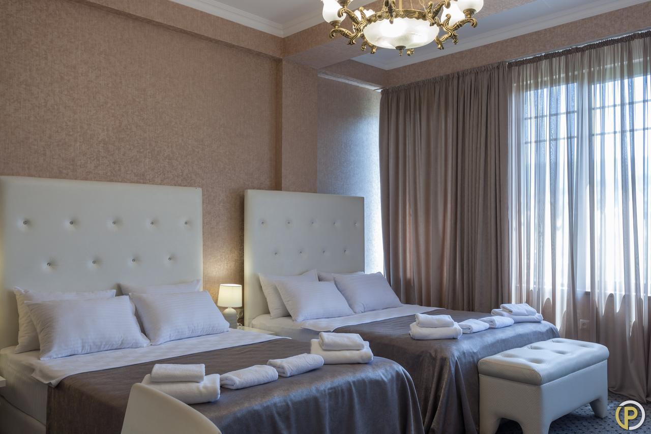 Hotel Piazza Tbilisi Eksteriør bilde